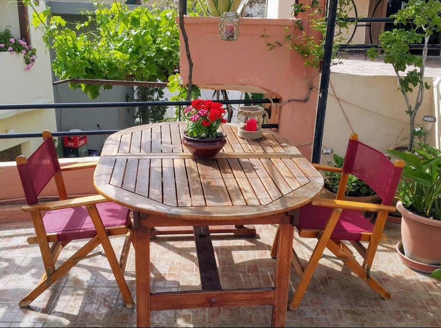 Traditional Residence With Terrace Latsida Εξωτερικό φωτογραφία