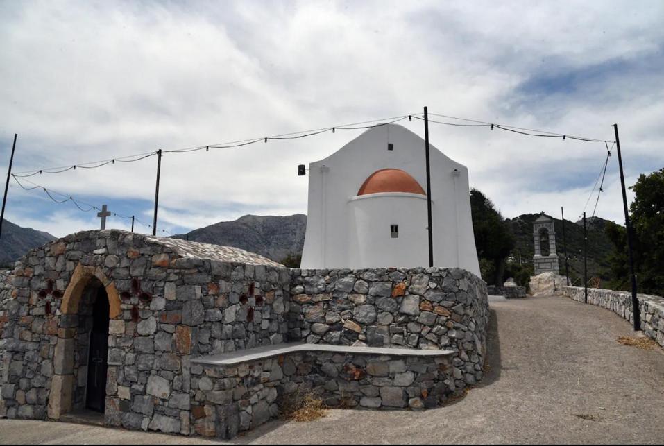 Traditional Residence With Terrace Latsida Εξωτερικό φωτογραφία